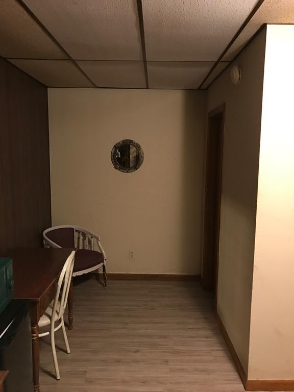 Lakeview Motel 투 리버 외부 사진